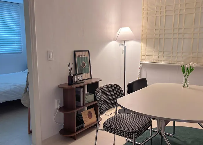2br Utilities Includes Appartement